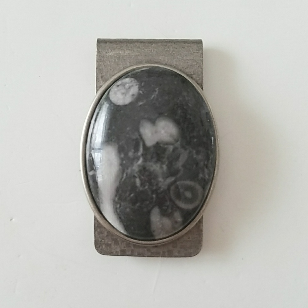 GASOLINE GLAMOUR money clip bulls eye jasper
